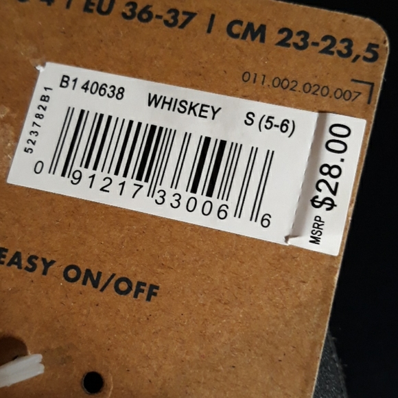 New Dearfoams Brown Slippers Size 6 - Picture 9 of 10